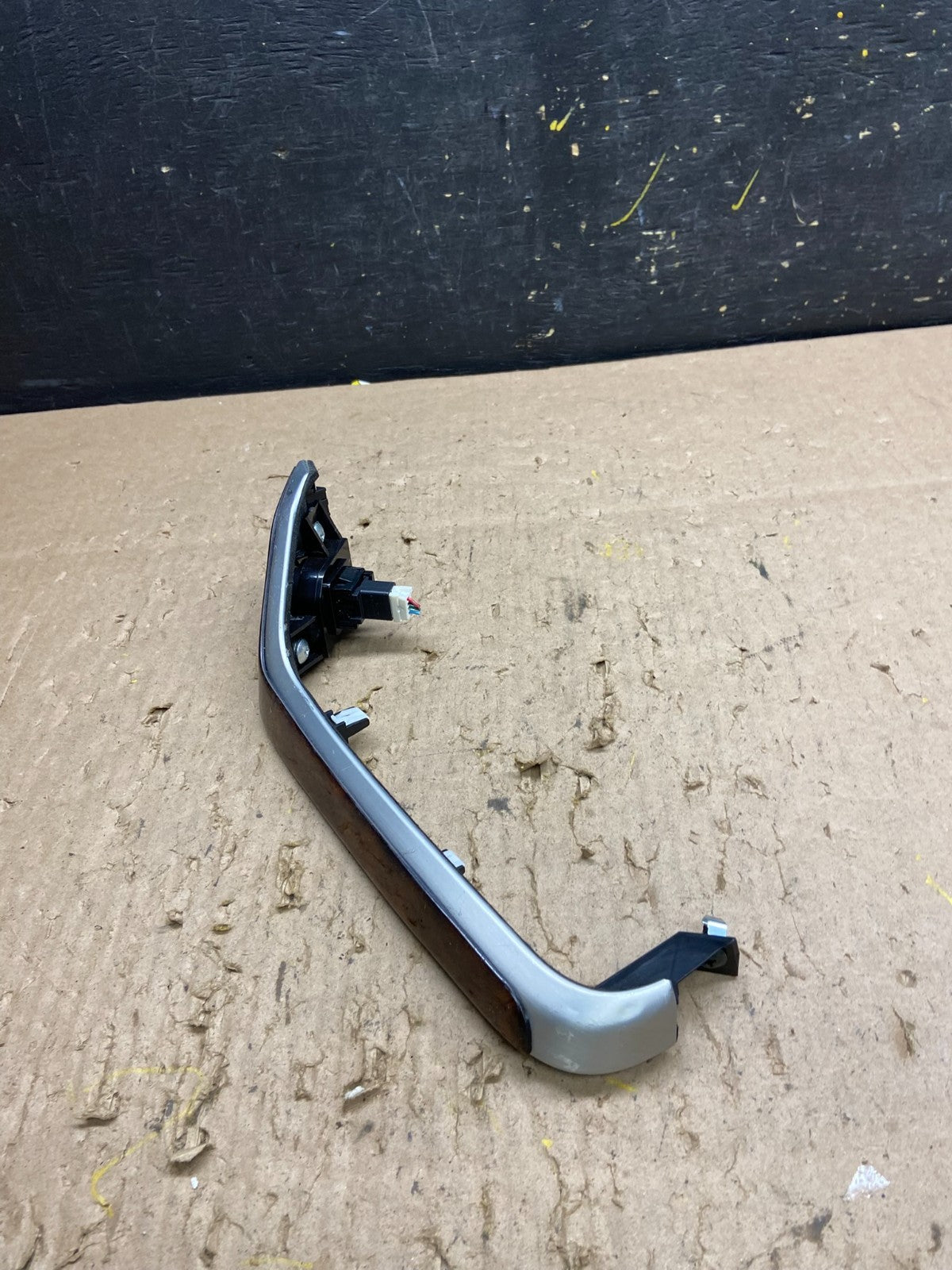 2009-2010 Nissan Murano Dash Trim Panel With Hazard Buttom Switch OEM t6276 DG1