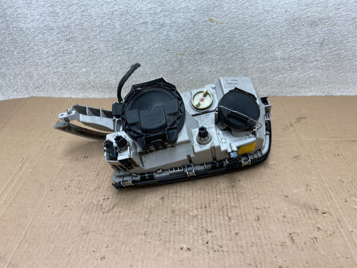 1994 - 1996 Mercedes C C220 W202 Front Right Passenger Headlight Z7813 DG4