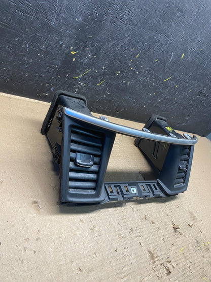 2013 to 2020 Nissan Pathfinder Center Dash Radio Trim Bezel Surround s8880 DG1