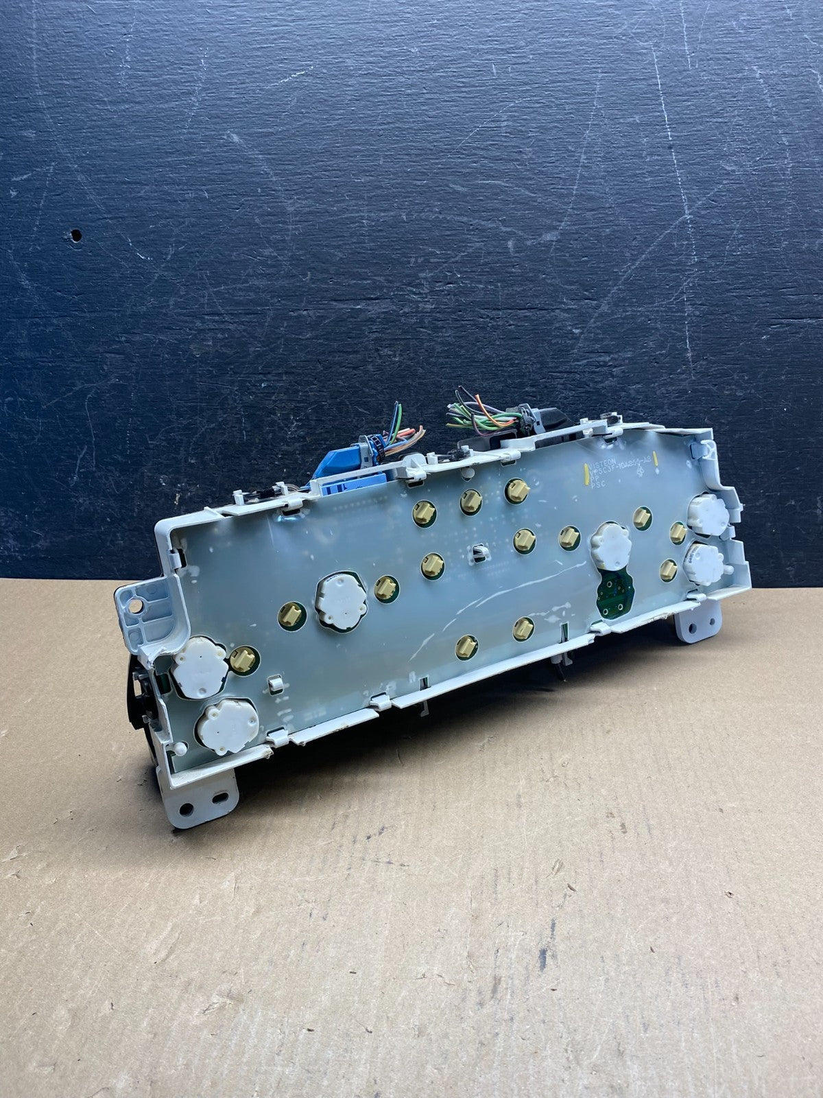 2005 - 2007 Ford F250 F350 6.0L Powerstroke Diesel Speedometer Cluster AG1835 DG3