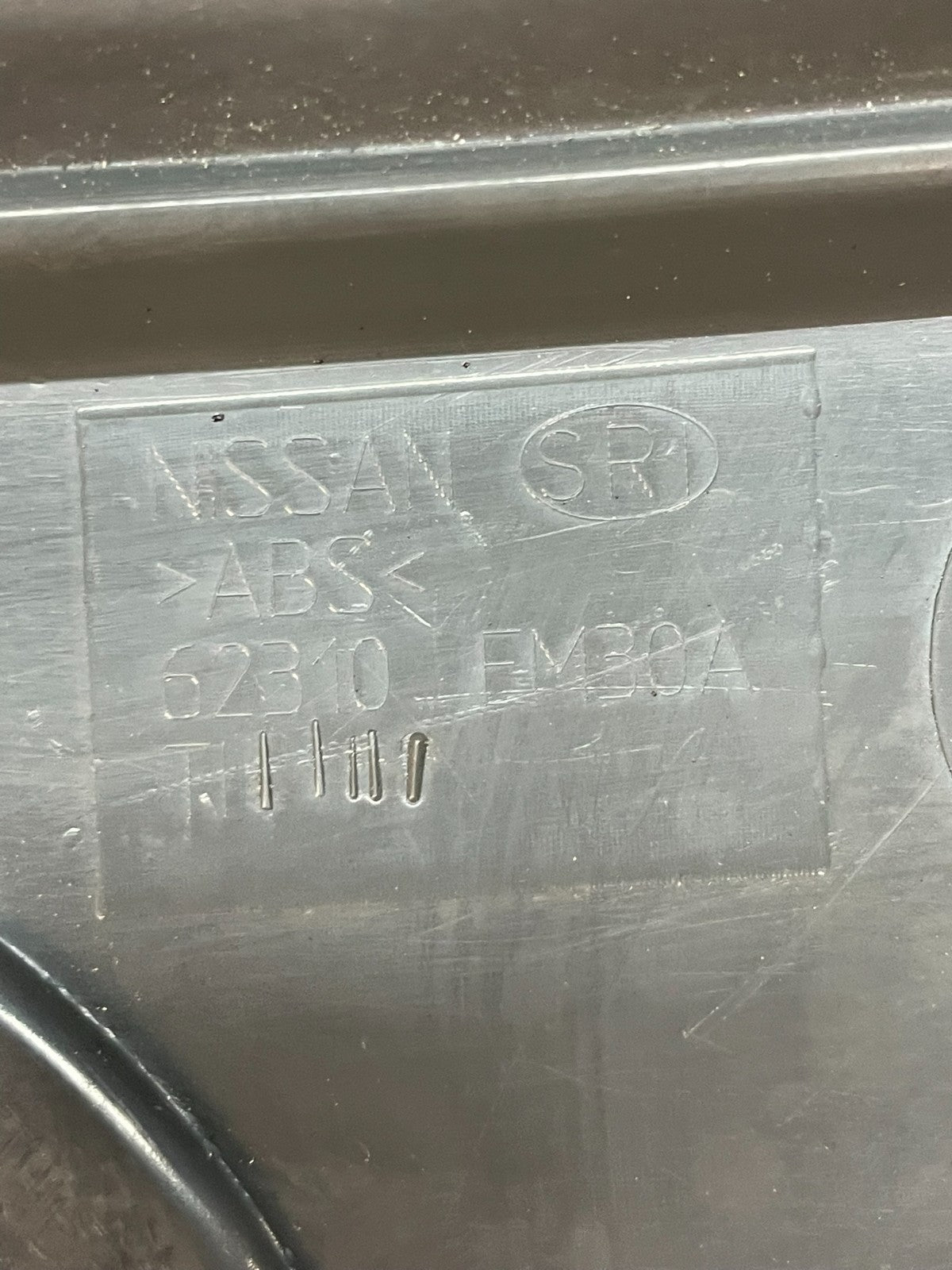 2007 2008 2009 Nissan Versa Sedan Front Upper Grill Grille AE0793 DG5