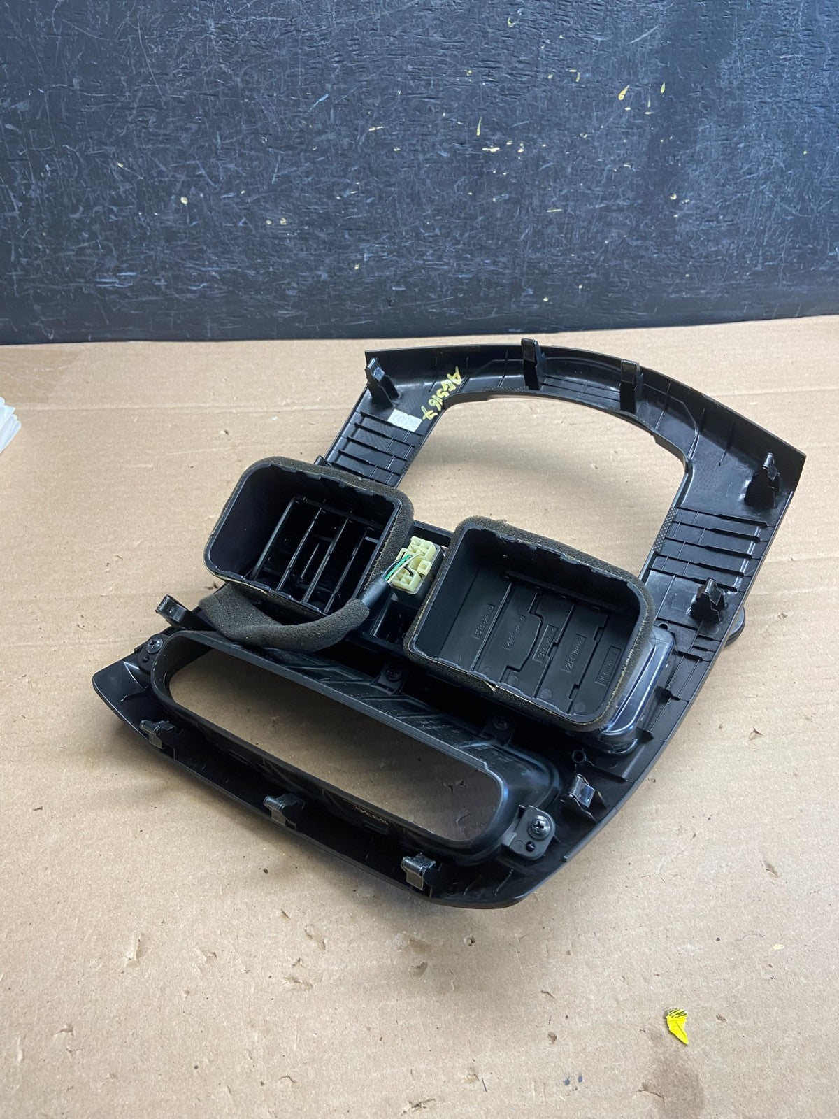 2011 to 2015 Chevrolet Spark Center Air Vent Hazard Switch AH3982 DG4