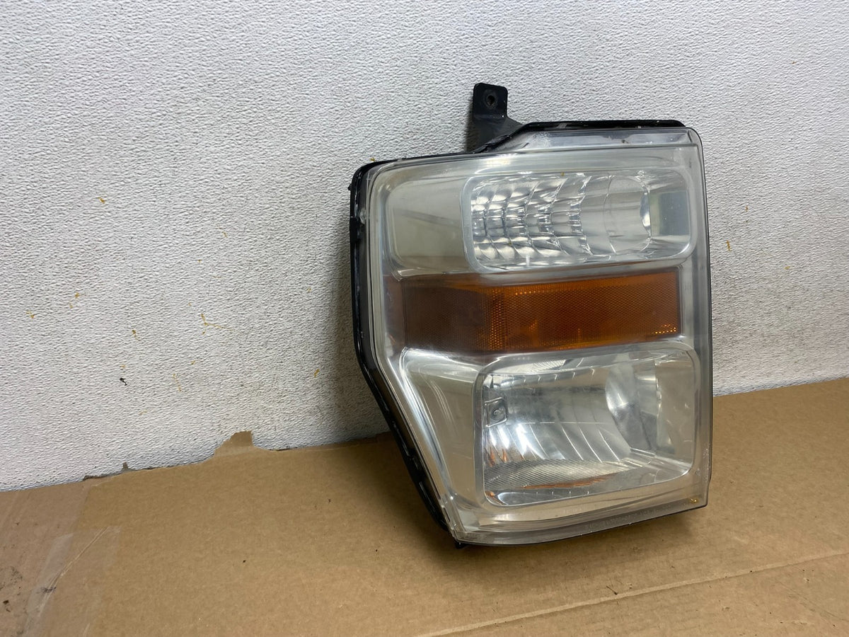 2008 to 2010 Ford F250 Super Duty Right Passenger RH Side Headlight AH7754 DW1