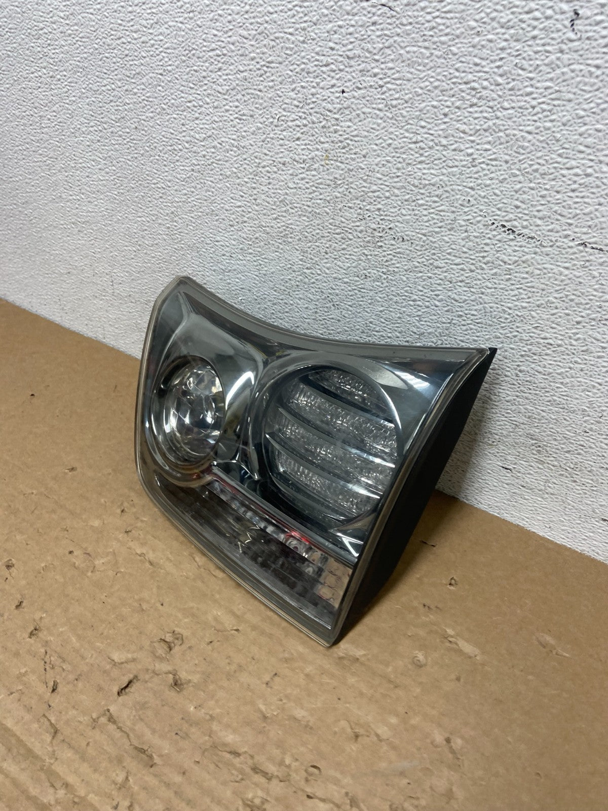 2006 to 2007 Lexus RX400H Right RH Side Inner Tail Light AD4082 DW1