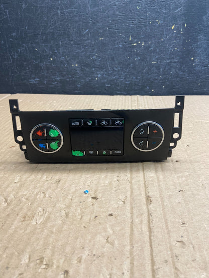 2007-2011 GMC Yukon Tahoe Automatic Climate Temperature Temp Control AF6320 DG0