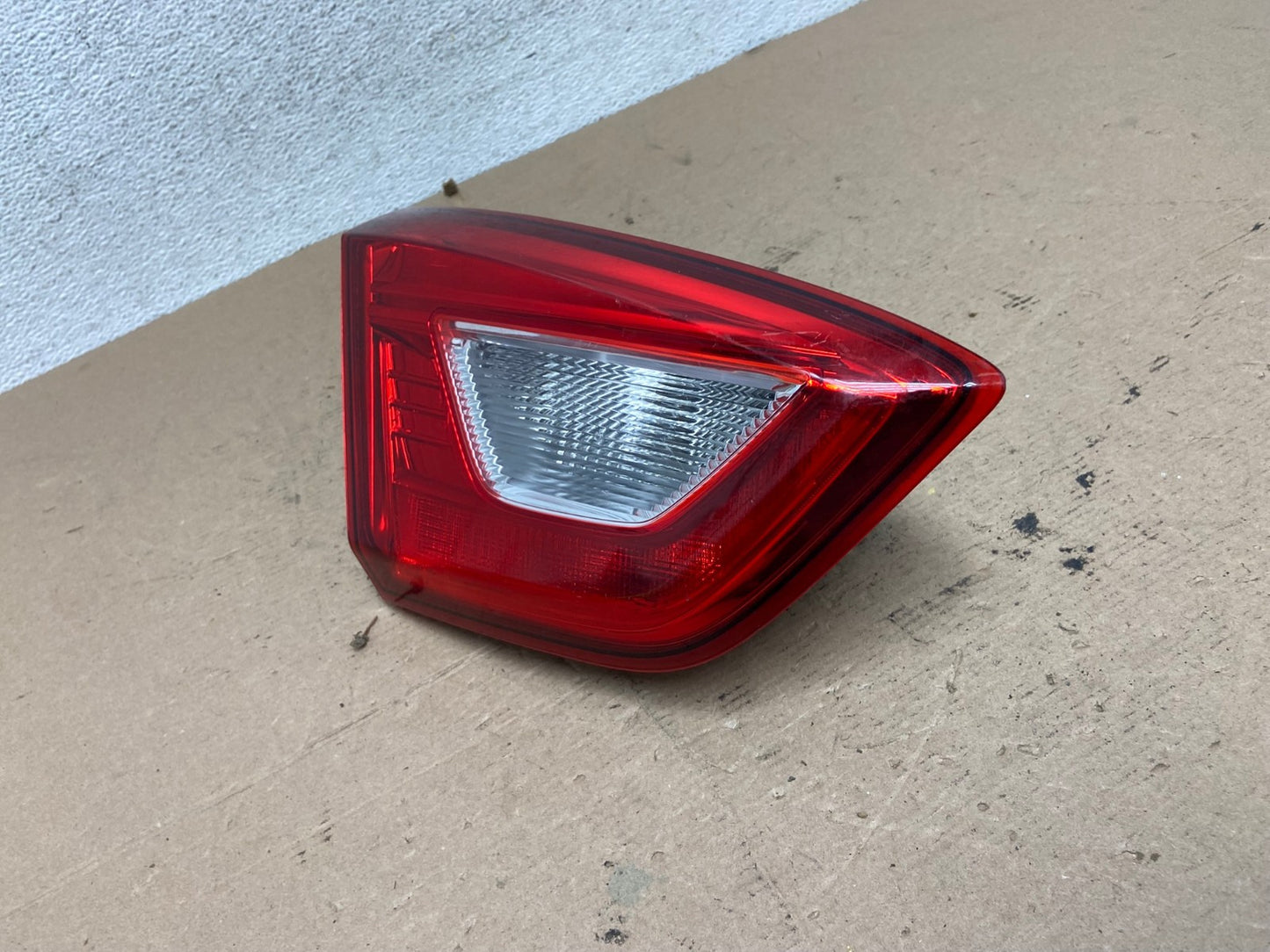 2016 2017 2018 Chevrolet Cruze Left Driver LH Inner Tail Light AF4708 LK1