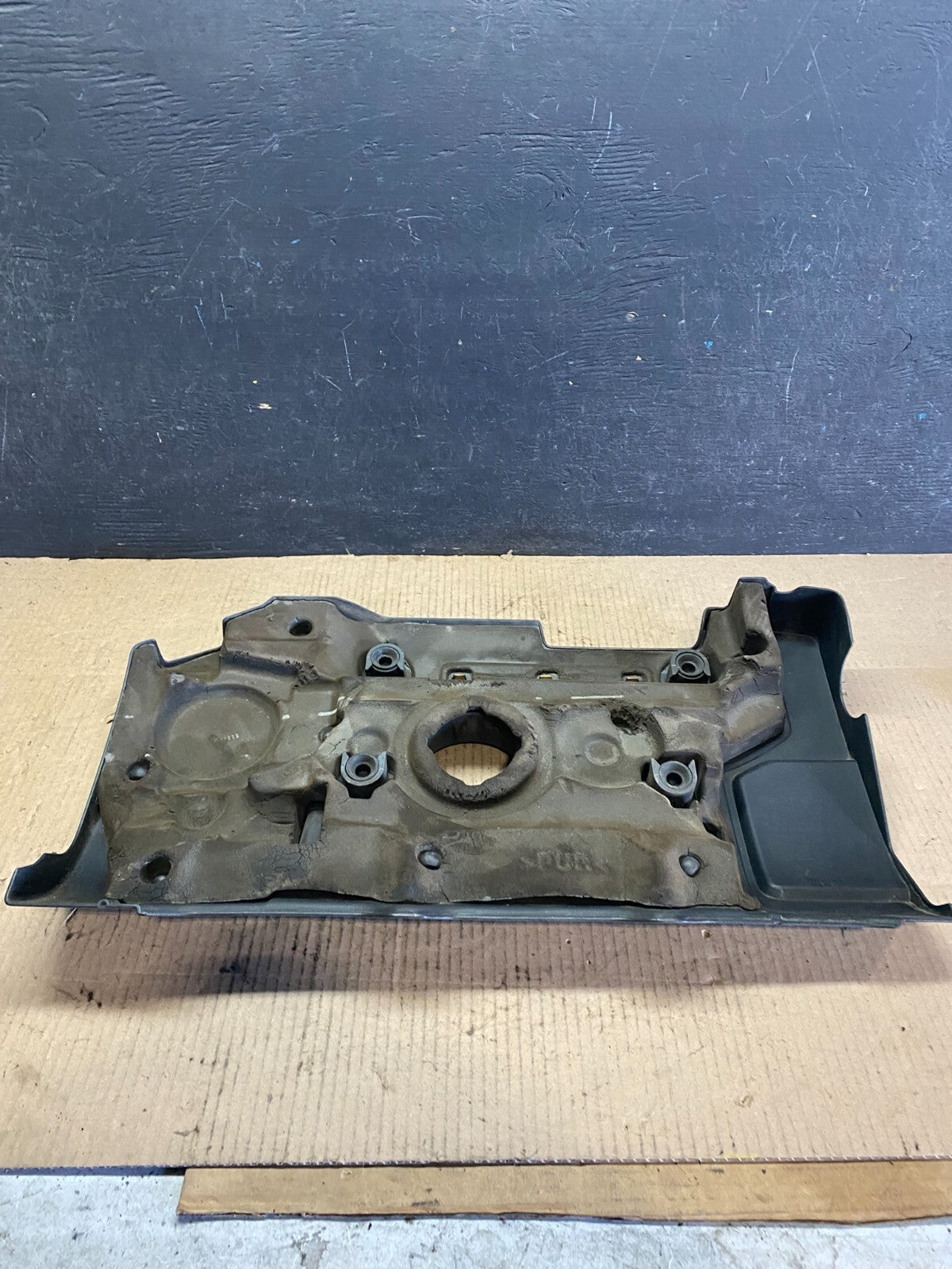 2005 to 2011 Volvo S80 3.2L Upper Top Engine Motor Dust Cover Oem i3363 DG15