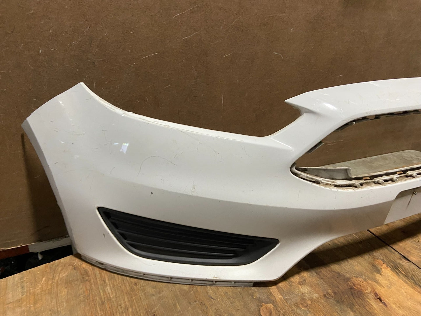 2015 to 2018 Ford Focus S/SE/SE Tow Hook Hole Front Bumper Cover AB78511