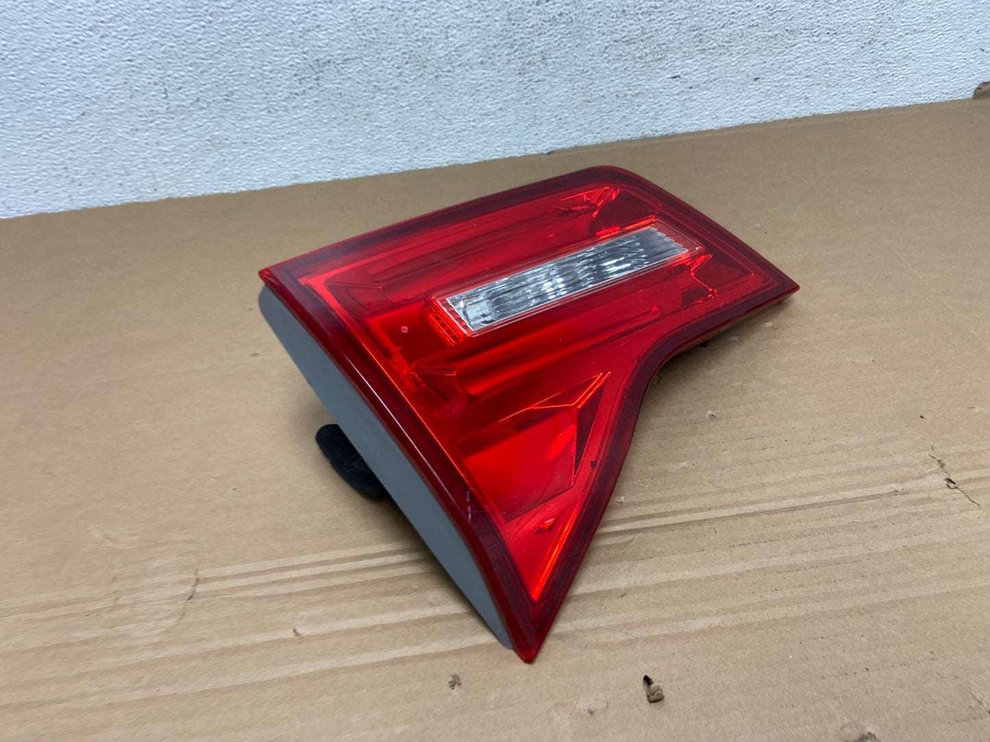 2007 2008 2009 Acura Mdx Left Driver Lh Side Inner Tail Light AD4155 LK2