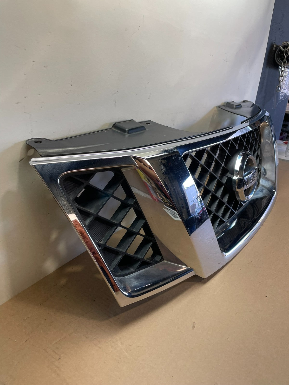 2008 to 2012 Nissan Pathfinder Front Upper Chrome Grill Grille ai3948 DG2