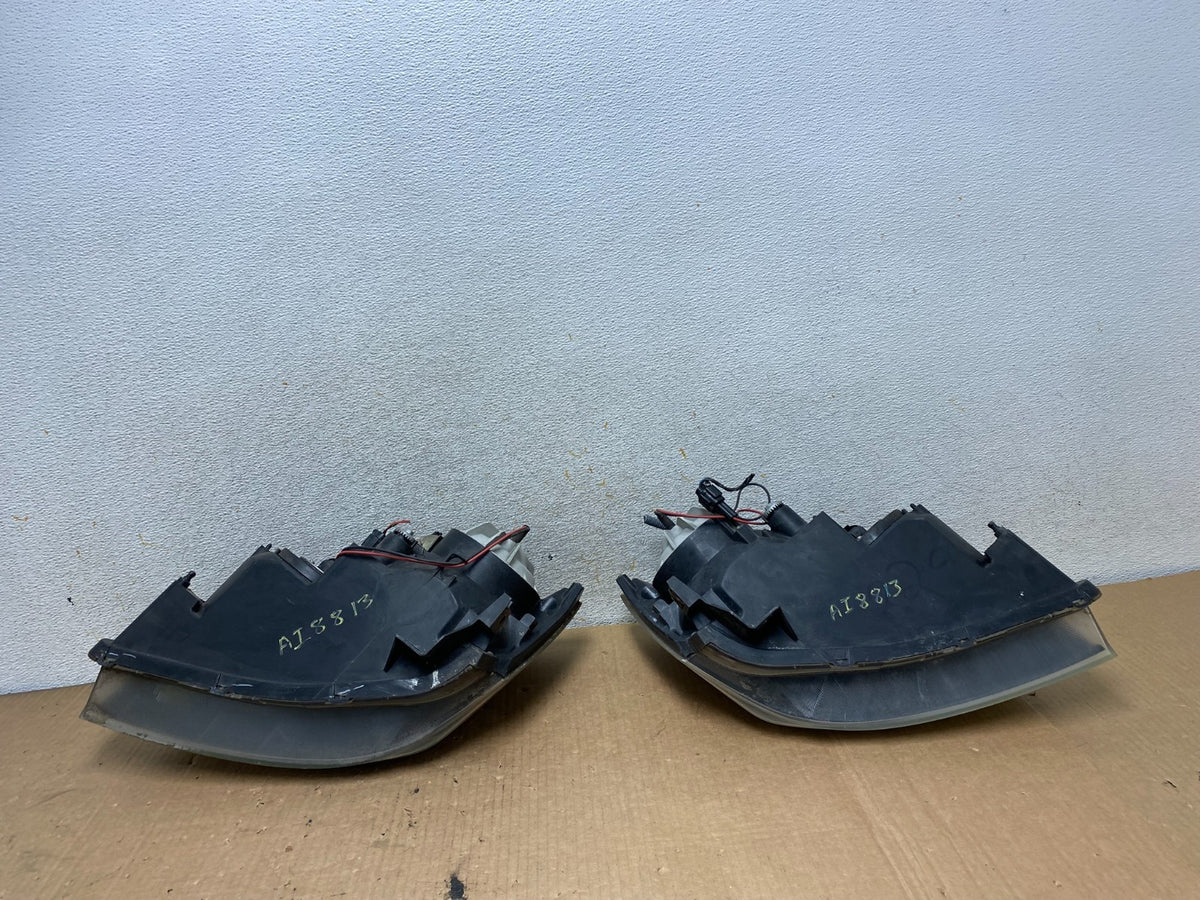 2005 to 2006 Nissan Altima Left+Right Side Set Halogen Headlights AI8813 DW7