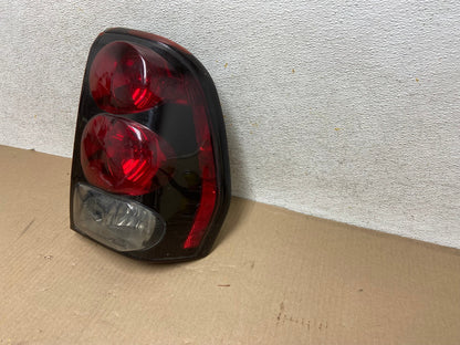 2002 to 2009 Chevrolet Trailblazer Right Passenger Rh Side Tail Light AH5708 LK2