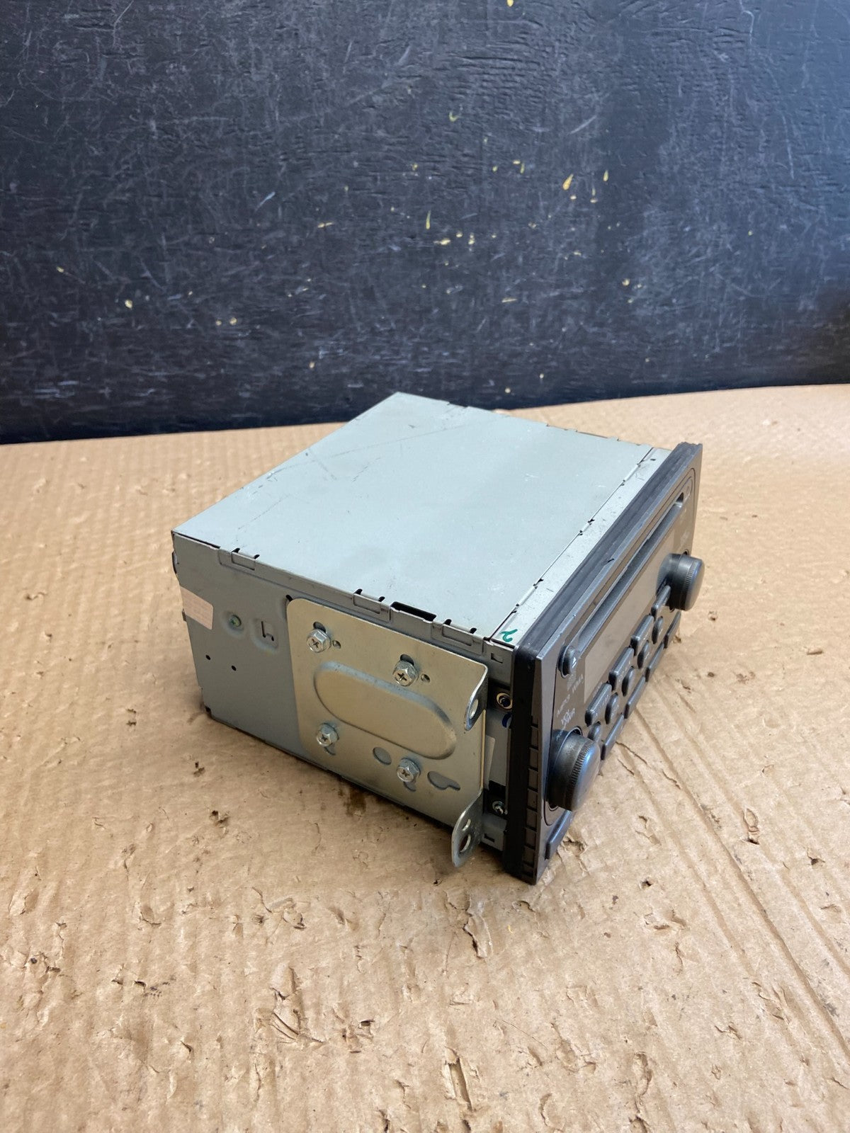 2003-2006 Honda Element Radio AM FM Stereo Cd Player AAF6400 DG1