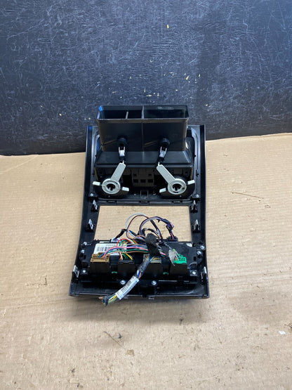 2007 - 2012 GMC Acadia A/C Heater Climate Control Radio Panel Bezel OE AH3664 DG4