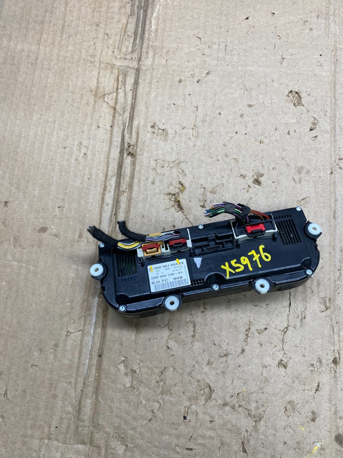 2009 - 2012 Volkswagen CC Center Climate Control Panel AC Heater X5976 DG3