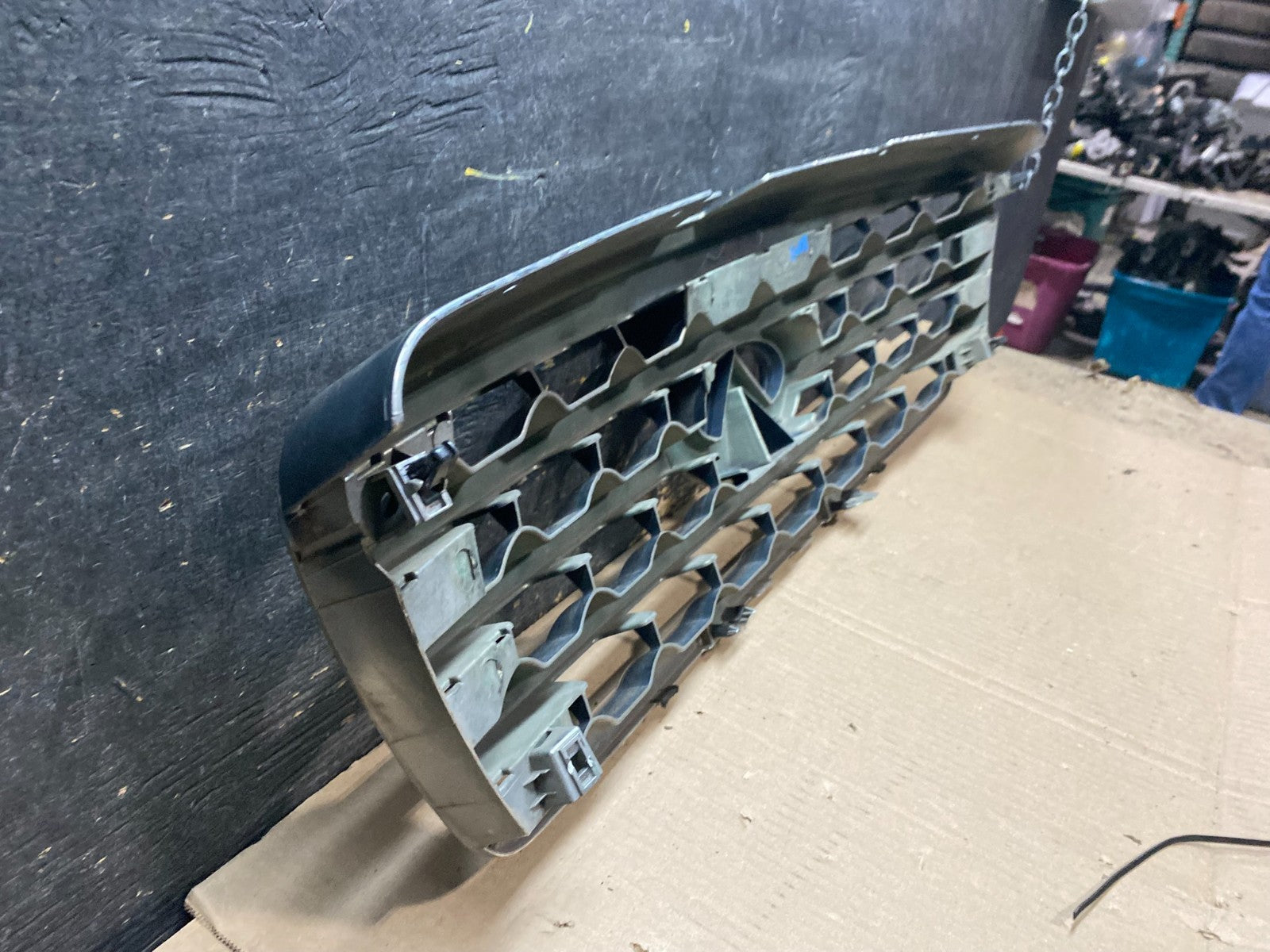 2003 2004 2005 Infiniti FX35 Grill Grille W/ Emblem Oem X7636 DG11