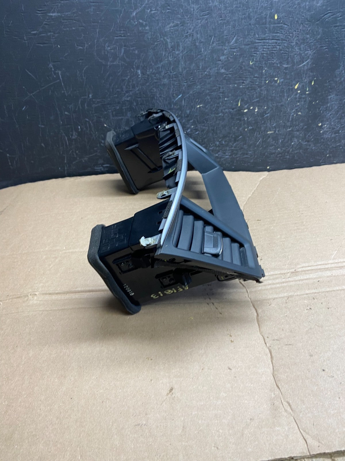 2013-2015 Infiniti JX35 QX60 Dash Center Screen Radio Display Bezel af1813 DG1
