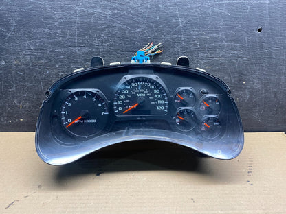 2002 to 2005 Chevrolet Trailblazer Speedometer Cluster Gauge AH9785 DW0