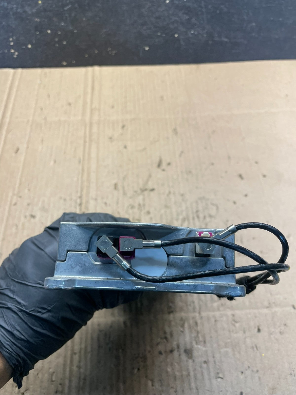 2007 to 2011 Bmw Bluetooth  Control Module Computer Telematics OEM S4696 DG3
