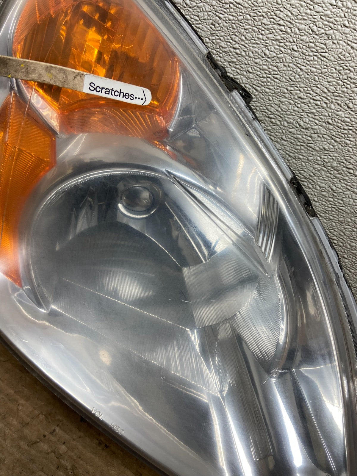 2002 to 2004 Honda CRV CR-V OEM Right Passenger RH Halogen Headlight Z3166 DW3