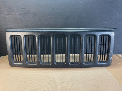 2006 to 2010 Jeep Commander Front Upper Grill Grille AE3435 DG0
