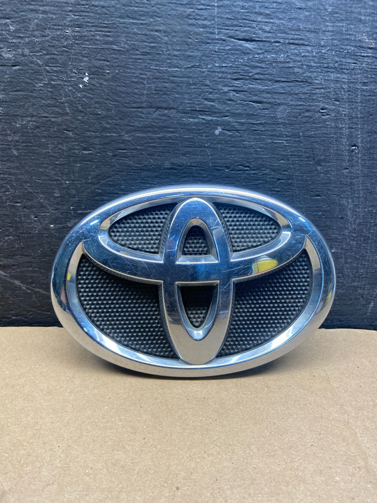 2007 2008 2009 Toyota Camry Front Grille Logo Badge Emblem AF9170 DG0