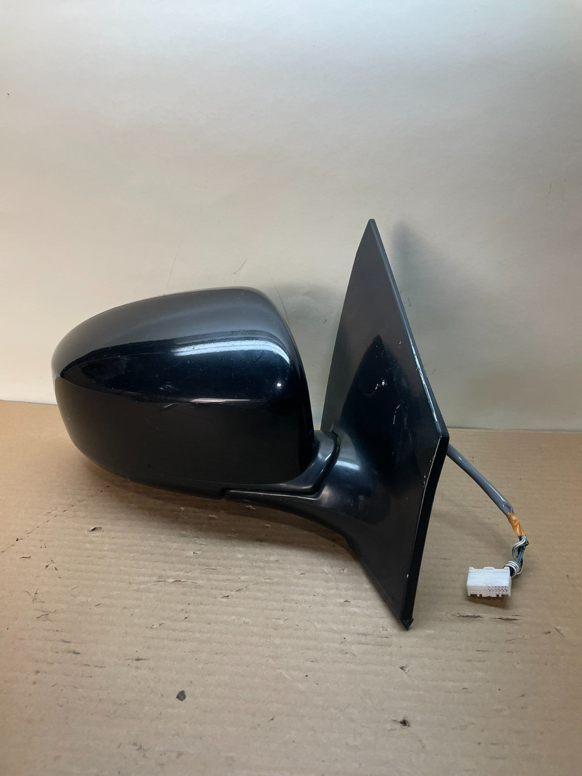 2009 to 2014 Nissan Murano Right Passenger Side View Door Mirror AH8733 DG0