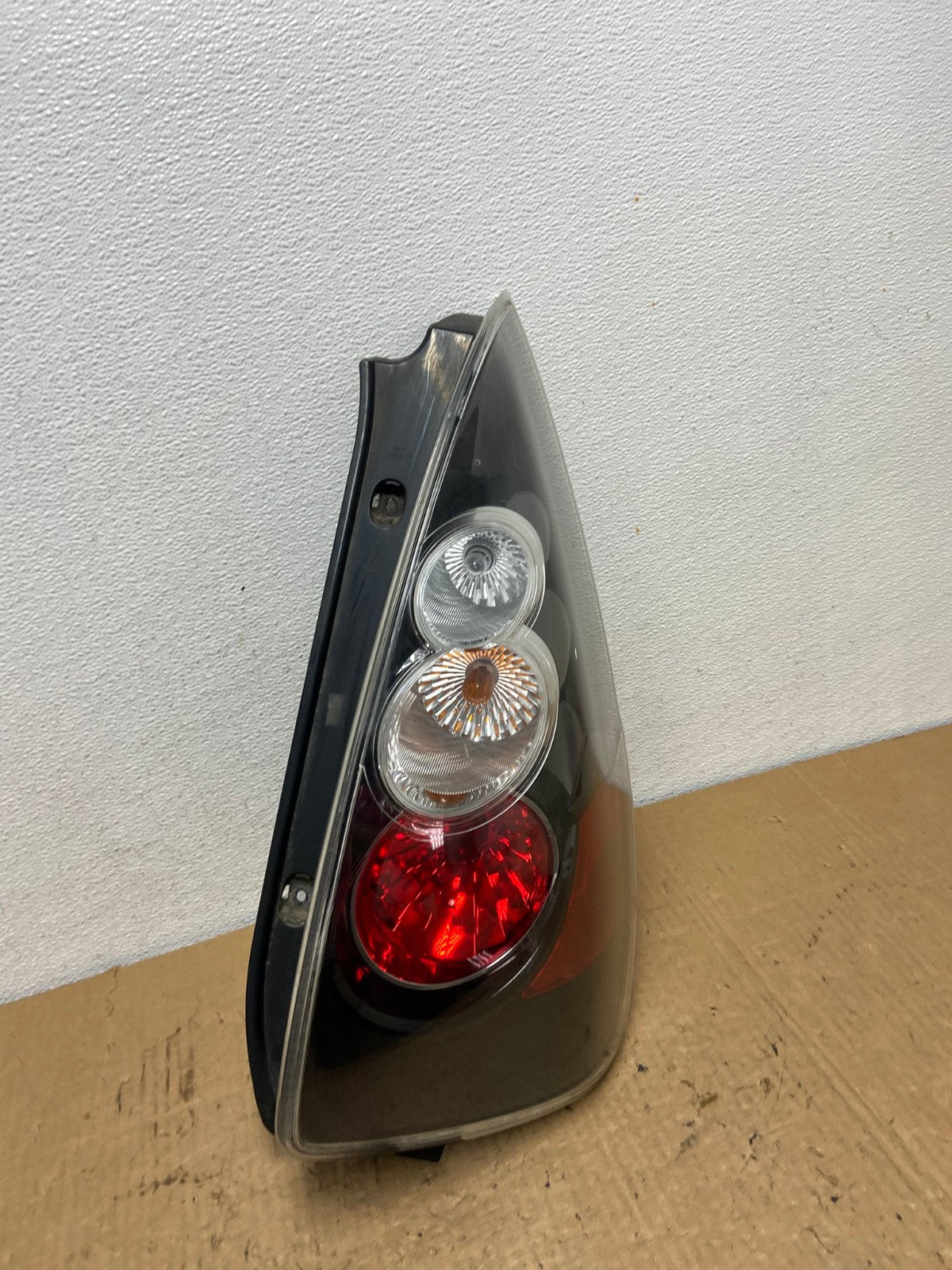 2006 2007 Mazda 5 Right Passenger RH Side Tail Light AC8201 LK2