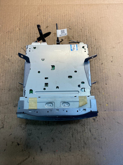 2013 to 2014 Subaru Outback Legacy Am Fm Cd Player AM/FM Radio Z2080 DG4