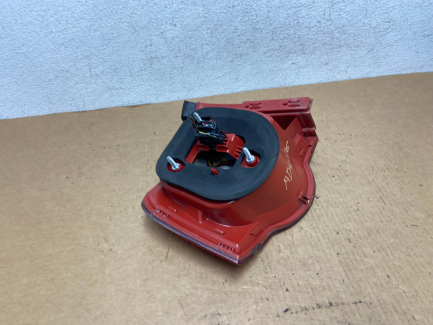 2006 to 2010 Volkswagen Passat Sedan Right Passenger Tail Light AD4746 LK5