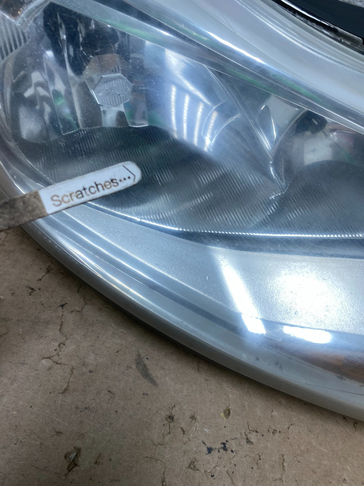 2012 2013 2014 Ford Focus Right Passenger Rh Side Headlight AG4364 DW3