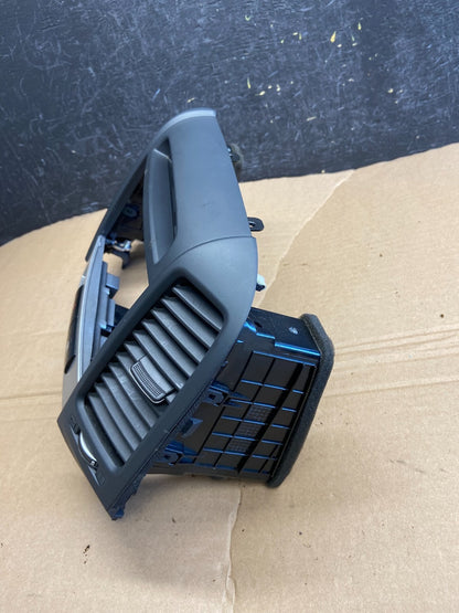 2007 to 2009 Hyundai Santa Fe Center Dashboard Radio Bezel Trim af1799 DG2