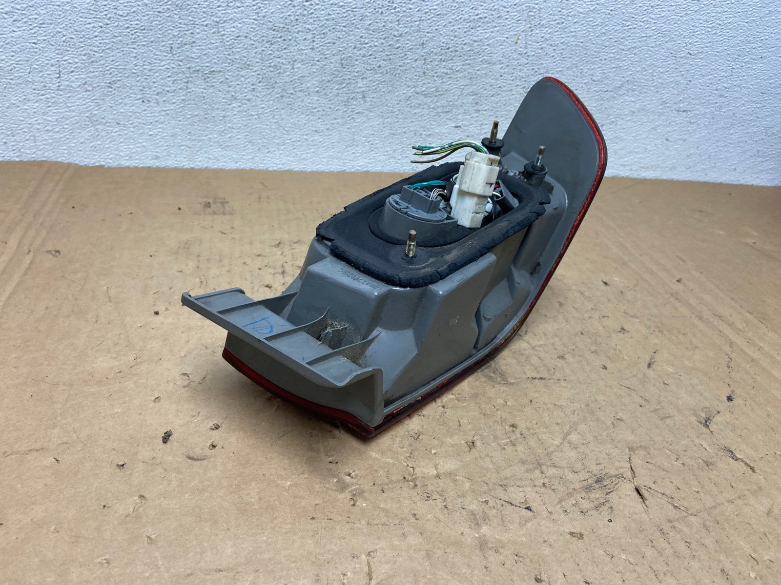 1997 1998 1999 Toyota Camry Tail Light Right Passenger Rh Side AD3270 LK3