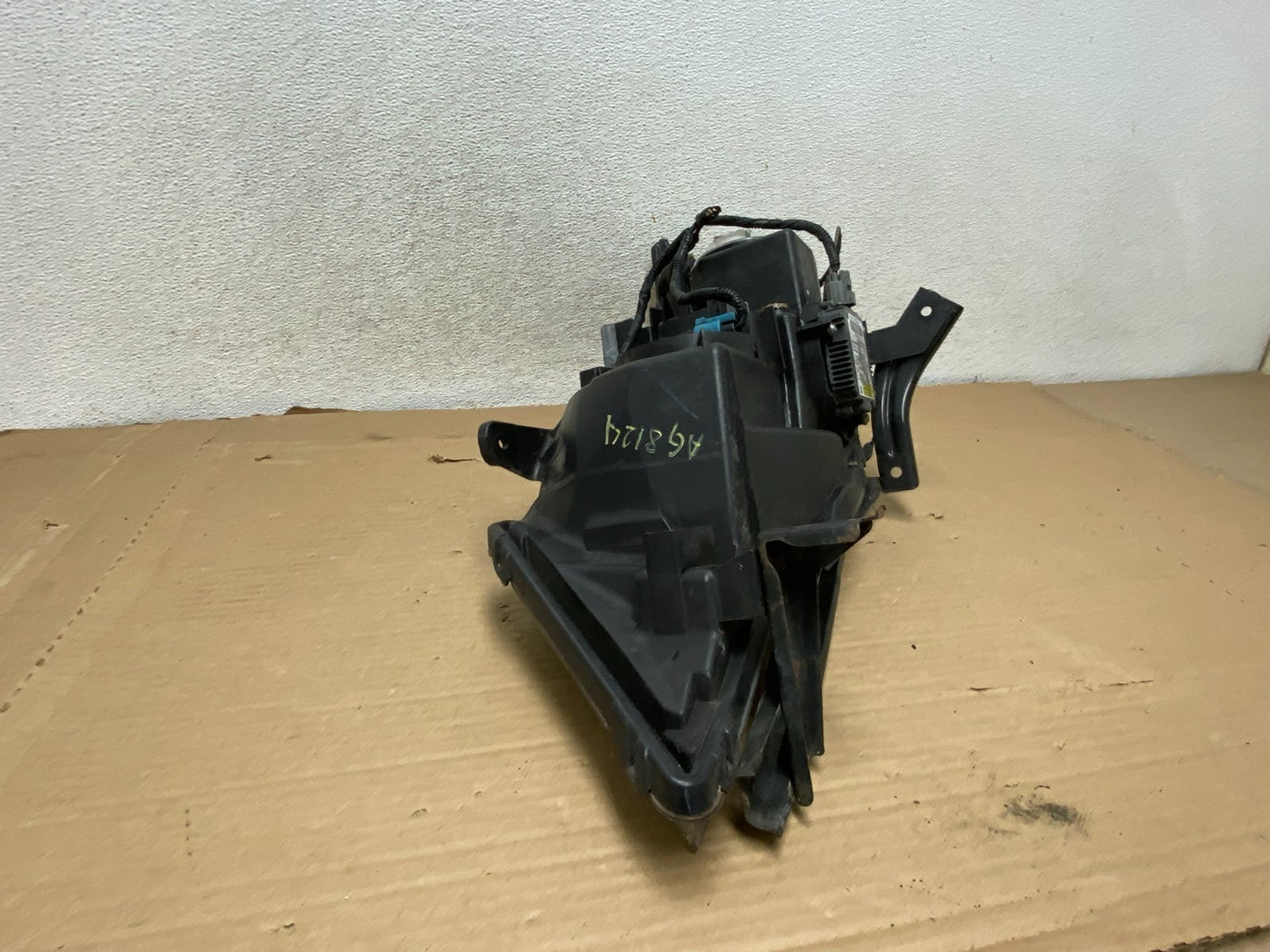 2007 2008 2009 Acura MDX Headlight Xenon HID Right Passenger RH AG8124 DW8
