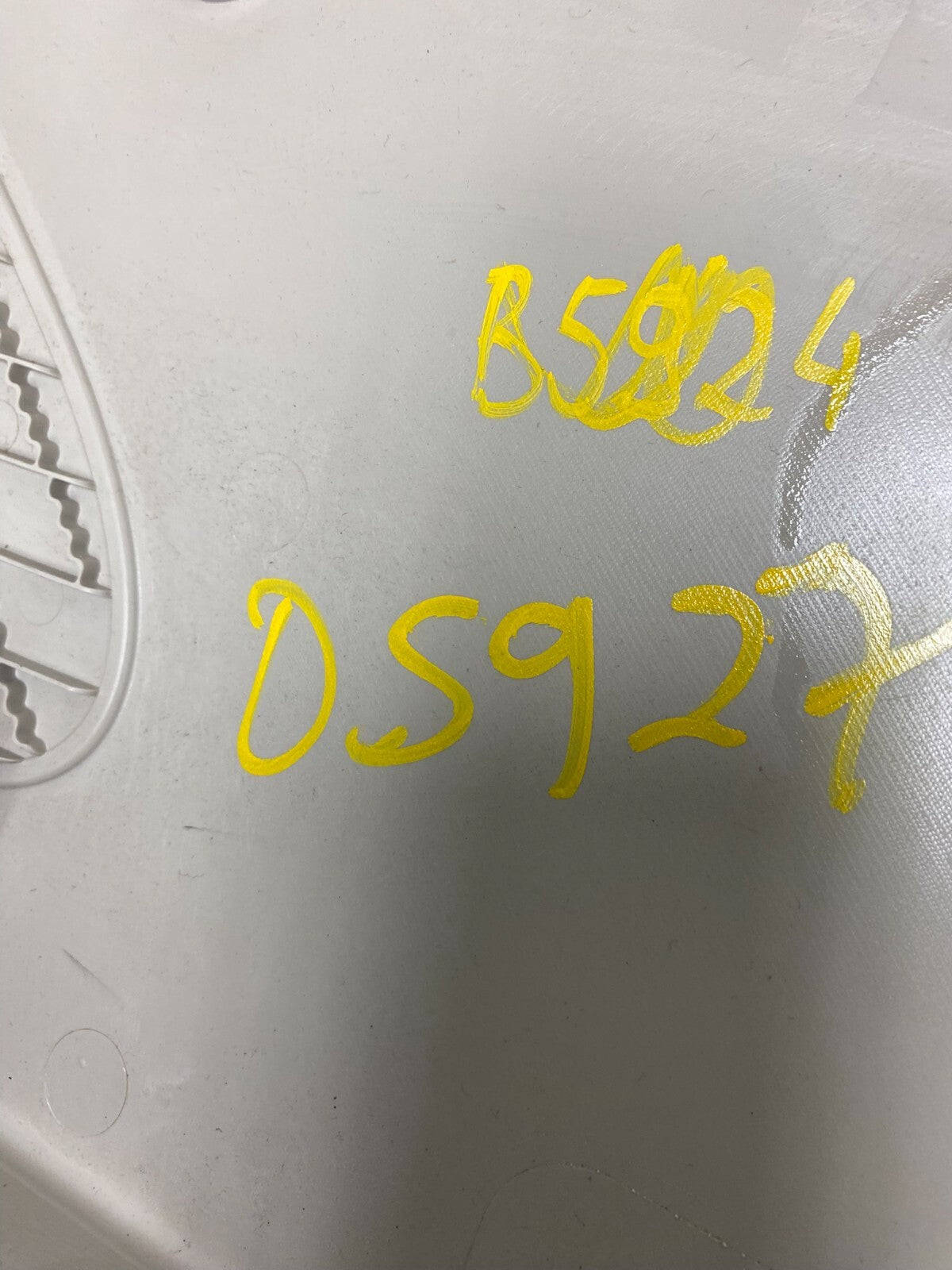 2017 to 2018 Chrysler Pacifica Rear Right Sliding Door Panel OEM O5927 DG10