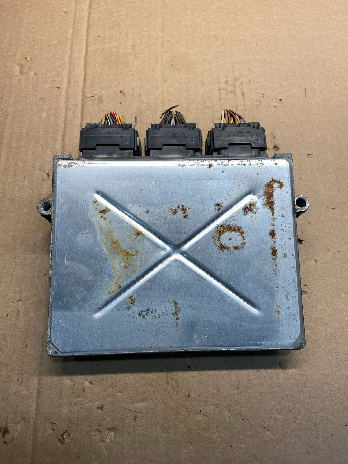 2006 Ford Crown Victoria Marquis Engine Control ECU Computer Module AE2307 DG1