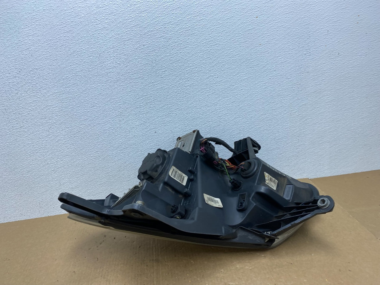 2008-2012 Buick Enclave Right Passenger Headlight Xenon Hid Two Ballast AC12916