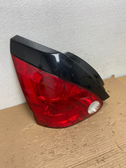 2004 2005 2006 2007 2008 Nissan Maxima Left Driver Lh Tail Light AD4321 LK2