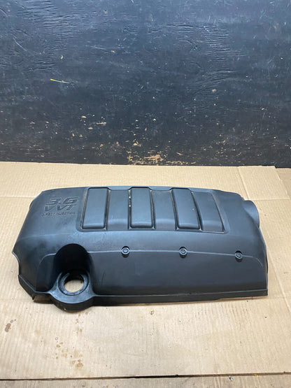 2007 to 2008 GMC Acadia 3.6L VVT Engine Cover Shield OEM T6582 DG0