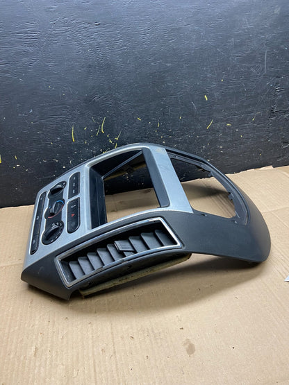 2007 - 2010 Ford Edge Heater Climate Control Radio Control Dash Bezel y2189 DG2