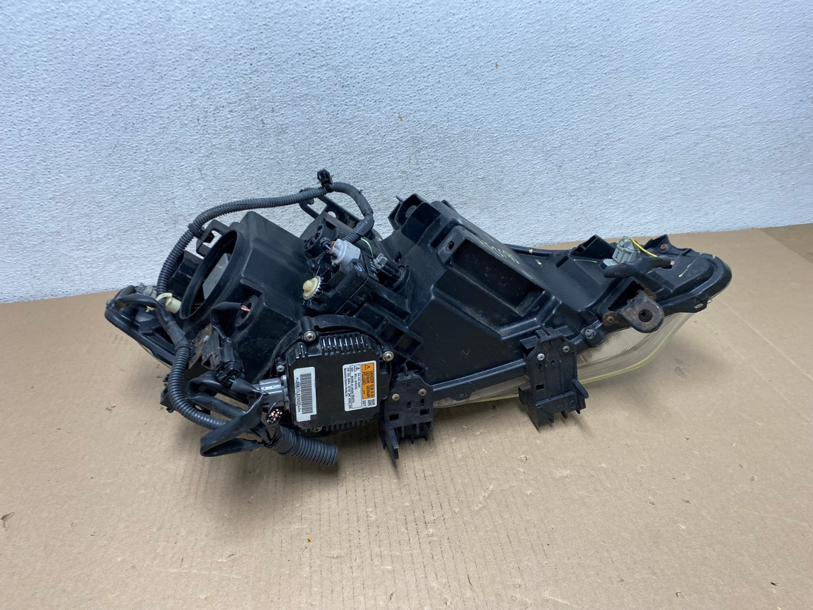 2011 to 2014 Nissan Murano Headlight Left Driver LH Side Xenon Hid AF3090 LK10