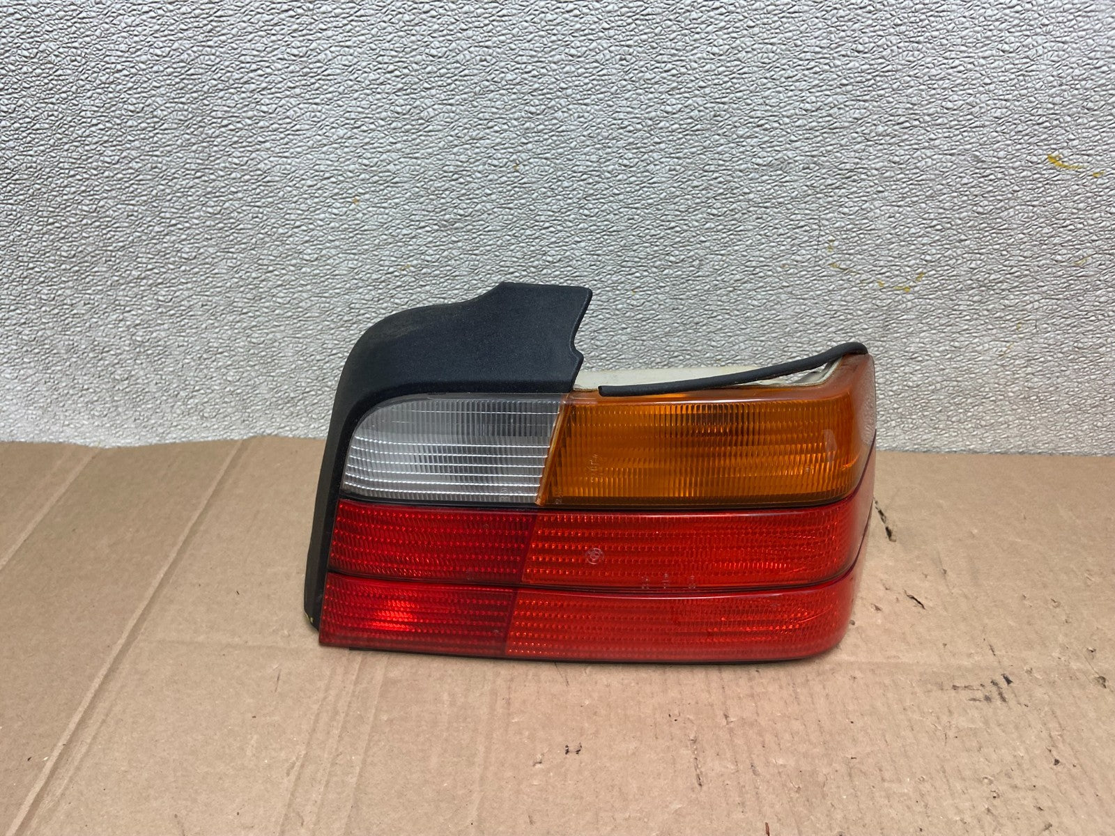 1992 to 1998 BMW 3-Series E36 M3 Coupe Right Passenger RH Tail Light X93100