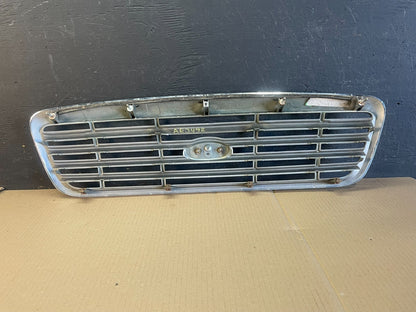 2003 to 2011 Ford Crown Victoria Front Upper Grille Grill Chrome ae3429 DG5