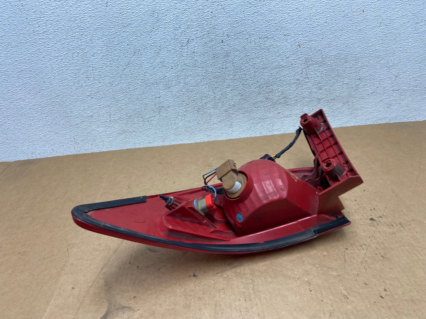 2009 2010 2011 2012 Chevrolet Traverse Left Driver LH Tail Light AE3123 LK4