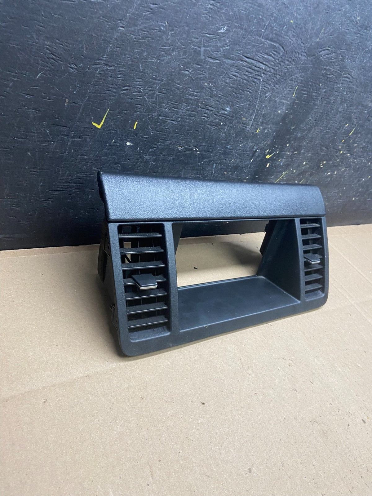 2003-2007 Nissan Murano Radio Center Console Display Bezel Air Vent t9153 DG1
