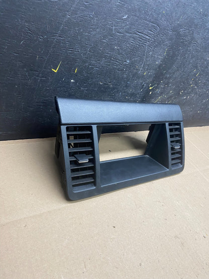 2003-2007 Nissan Murano Radio Center Console Display Bezel Air Vent t9153 DG1