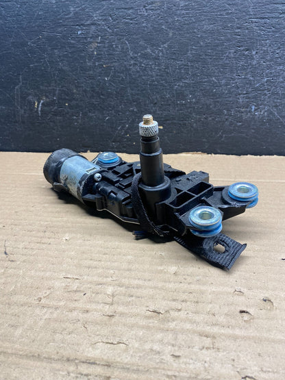 2008-2016 Volvo V70 XC60 XC70 Tailgate Back Door Rear Wiper Motor Wiper ad9475 D3