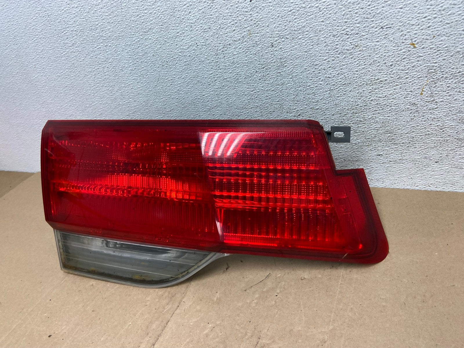 2008 to 2010 Honda Odyssey Left Driver LH Side Tail Light Inner AE6729 LK1