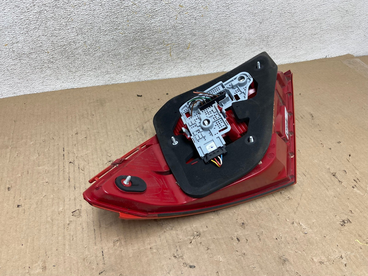 2012 to 2014 Mercedes C-Class Left Passenger Side LED Tail Light AH5880 LK5