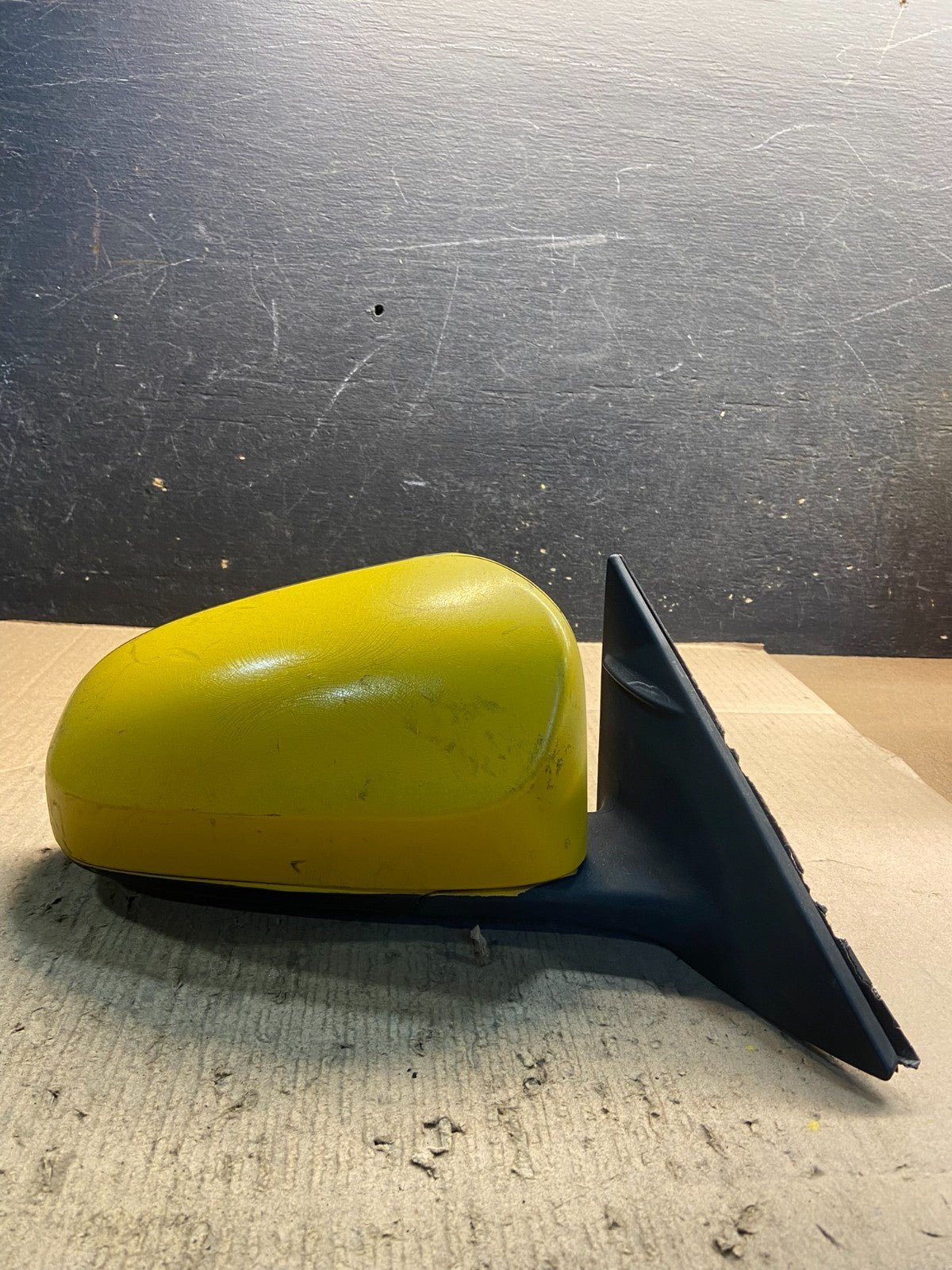 2012 to 2014 Toyota Camry Right Passenger RH Door Side View Mirror Z2145 MS0